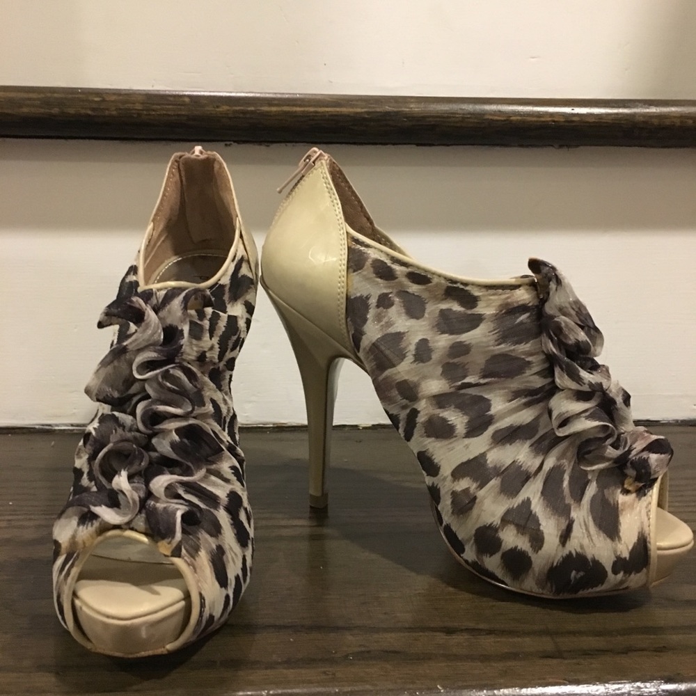 Leopard Print Mesh With Ruffle Ankle Booties - image 5